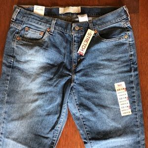 Levi's Jeans - NEW Levi’s Bootcut 515 Regular Fit Stretch Jean 14 Levi's Jeans - NEW Levi’s Bootcut 515 Regular Fit Stretch Jean 14